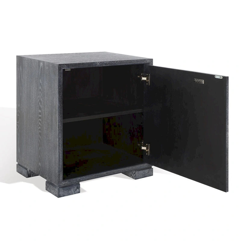 White/ Gold Lacquer Chest - 24Wx18Dx26H