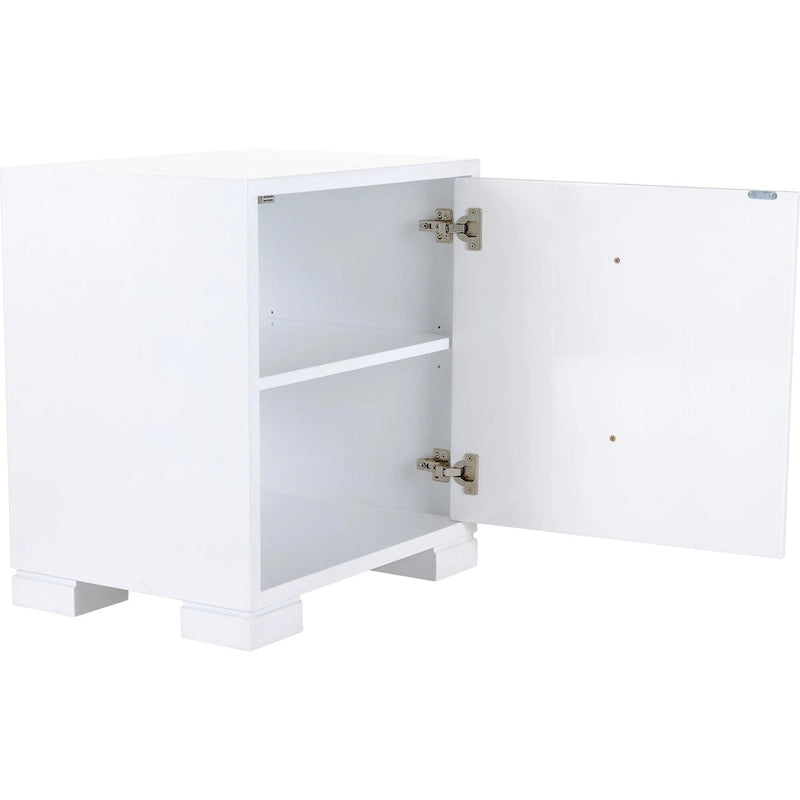 White/ Gold Lacquer Chest - 24Wx18Dx26H